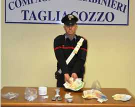 Arrestohet shqiptari, u kap me 6 mijë euro kokainë