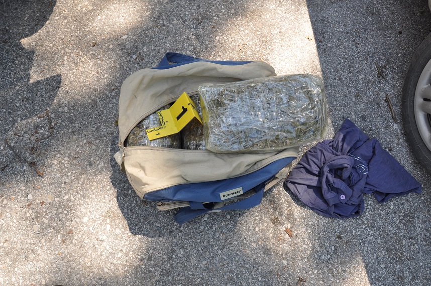 EMRAT/ “Passati 1” prangose te Kthesa e Kamzës 7 persona me 5 kg kanabis