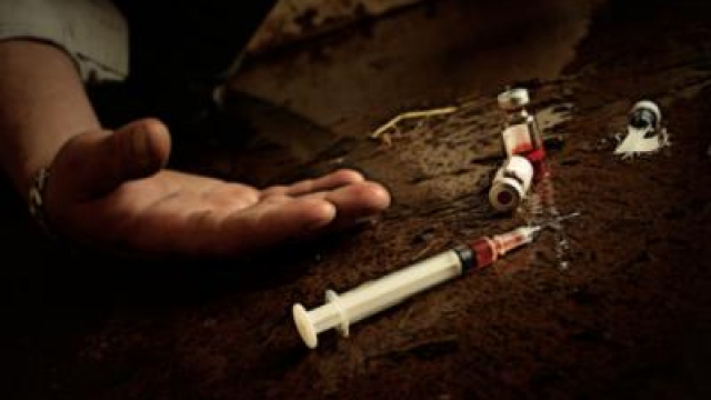 ITALI/Kapet shqiptari me 2 milionë euro kokainë në sirtarin e dhomës së gjumit