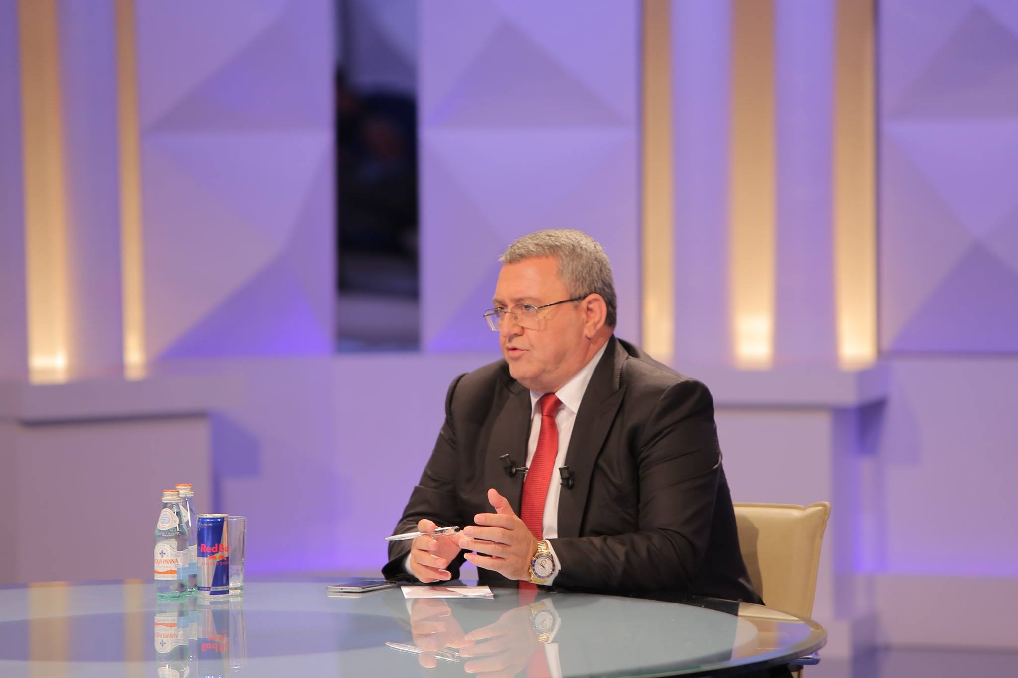 Armando Duka: Nuk do ta doja Vuçiç në “Elbasan Arena”