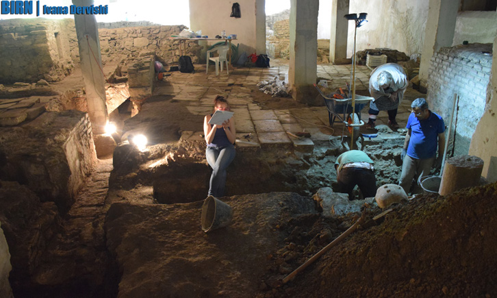 FOTO/ Arkeologët nxjerrin në dritë një ‘qytetërim të ri’ të fshehur në rrënojat e Durrësit antik