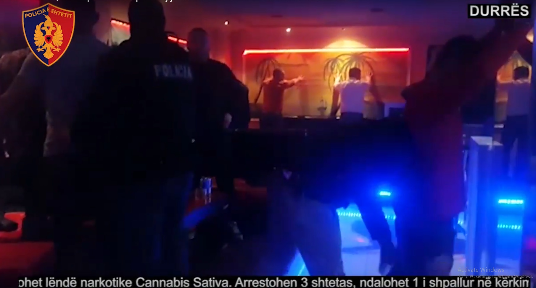 VIDEO/ Durrës, policia kontroll në lokalet tallava, 25 të arrestuar, 16 prej tyre balerina