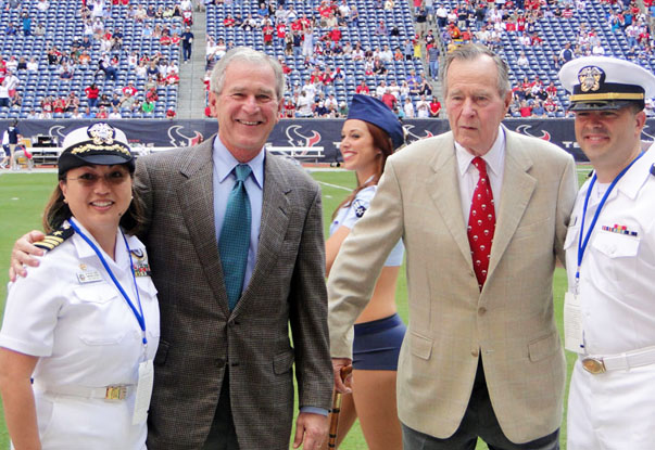 Dy ish-presidentët Bush: Asnjë mbështetje për Donald Trump