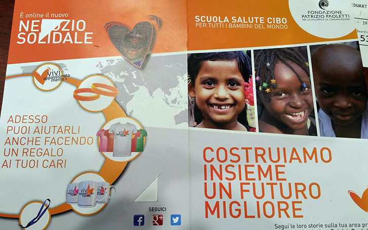 FOTO/ “Kaubosji” godet sërish fort…, adopton një fëmijë…