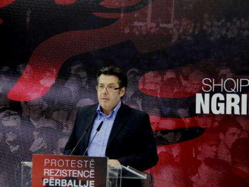 “Edi Rama mban të fshehtë dokumentat e kontratës për Stadiumin me Kullë”