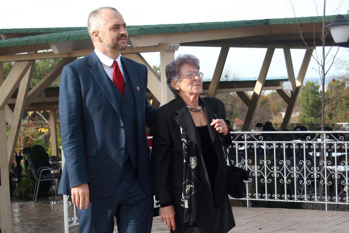 Arben Duka: Aneta Rama nuk e ka kuptuar moralin e fabulës