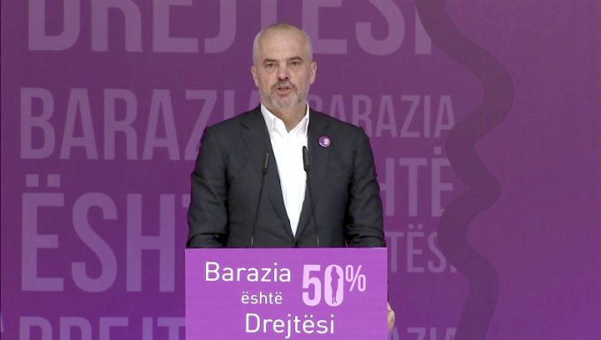 BATUTA/ Edi Rama “i zhgënjyer” nga gratë socialiste dhe “xheloz” për Pandeli Majkon