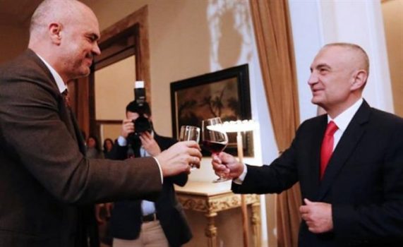 PRAPASKENAT/ Rama tenton “të joshë” Metën me postin e Presidentit