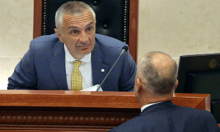 ANALIZË/ Nenet 104 e 105 të Kushtetutës dhe zgjedhjet e parakohshme