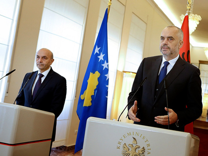 Kryeministri Rama, irritohet me gazetarët në konferencën për shtyp me homologun Mustafa