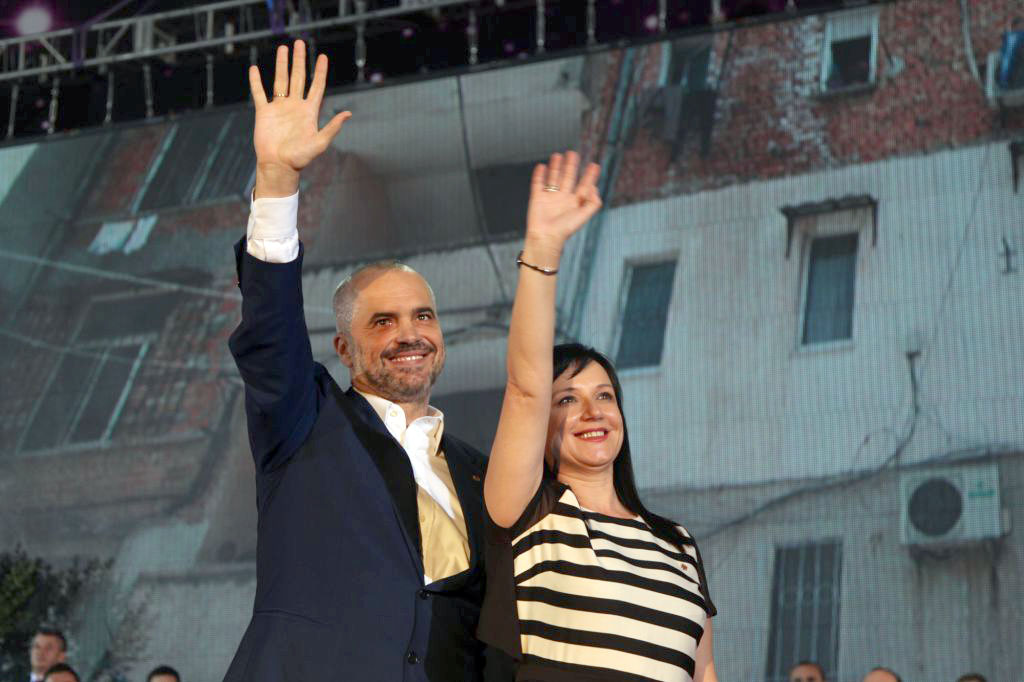 Zbardhet pasuria e Edi Ramës, çifti kryeministror 80 mijë euro kredi, “Kurbani” burim i pashtershëm fitimi