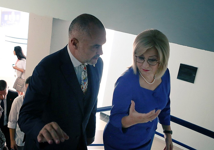 SKANDAL/ Rama – Nikolla favorizojnë universitetet private kundrejt ryshfeteve të mëdha