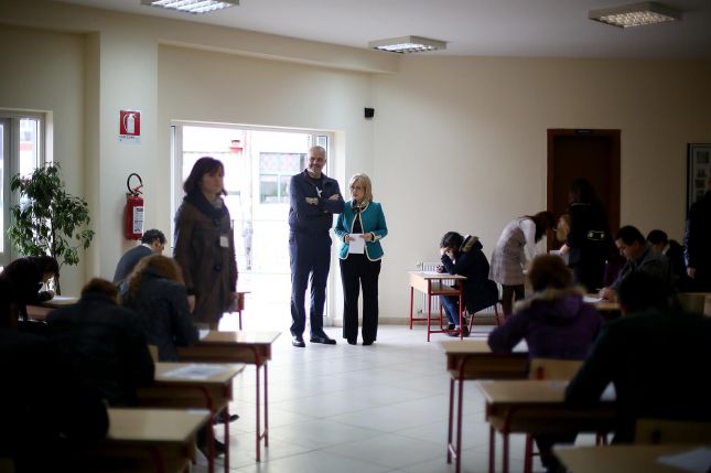 SKANDAL/ Lindita Nikolla fillon “mobilizimin” e mësuesve si komisionerë të PS