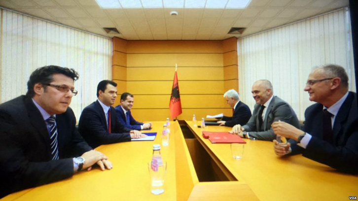 YLLI MANJANI/ Besimi vjen vetëm nga dialogu! Dialogu vjen vetëm kur s’ka arrogancë!