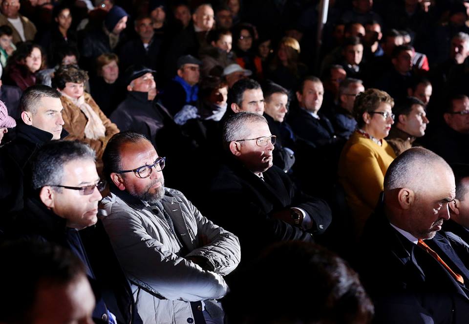 Edi Rama deklaron arsyet se pse nuk është rrezuar qeveria