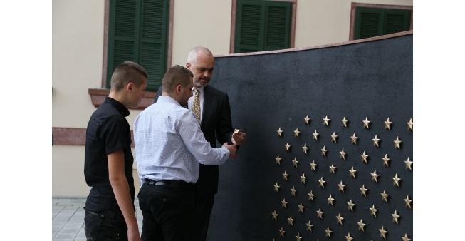 Deklarata e Edi Ramës, policia të ndahet nga qëndrimi i Kryetarit të qeverisë