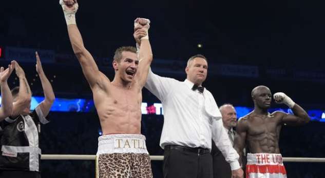 Shqiptari Edis Tatli kampion i Europës në boks