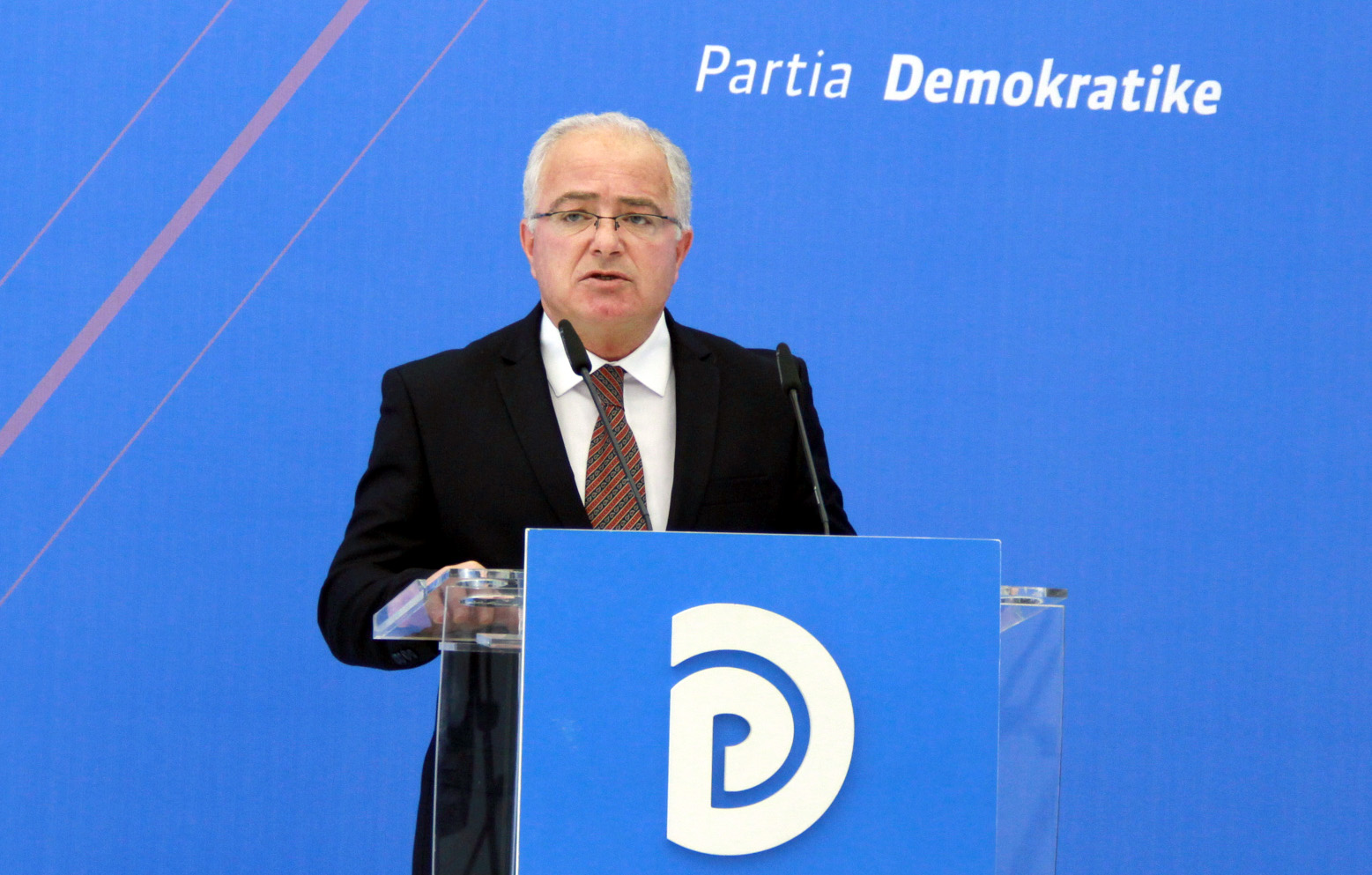 Spaho: PS është e interesuar të mbajë PD jashtë Parlamentit