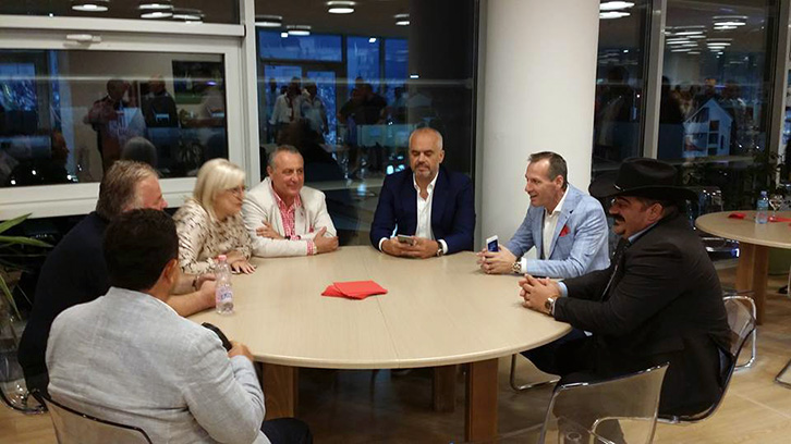 FOTO LAJM/ Eduard Ndocaj shkruan në “Facebook” se Eduard Ndocaj rikthehet fuqishëm në PS