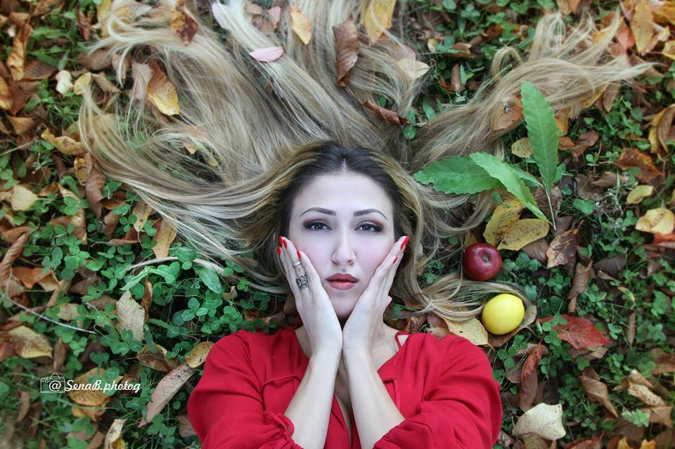 PROFIL/ Kush është bukuroshja shkodrane që mbërtheu dje mijëra protestues