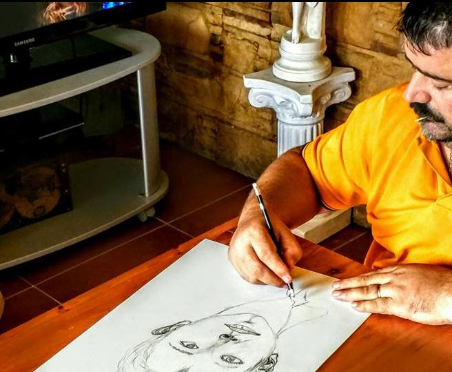 Deputeti Eduard Ndocaj, piktor i dështuar por polumbar dhe zjarrfikës