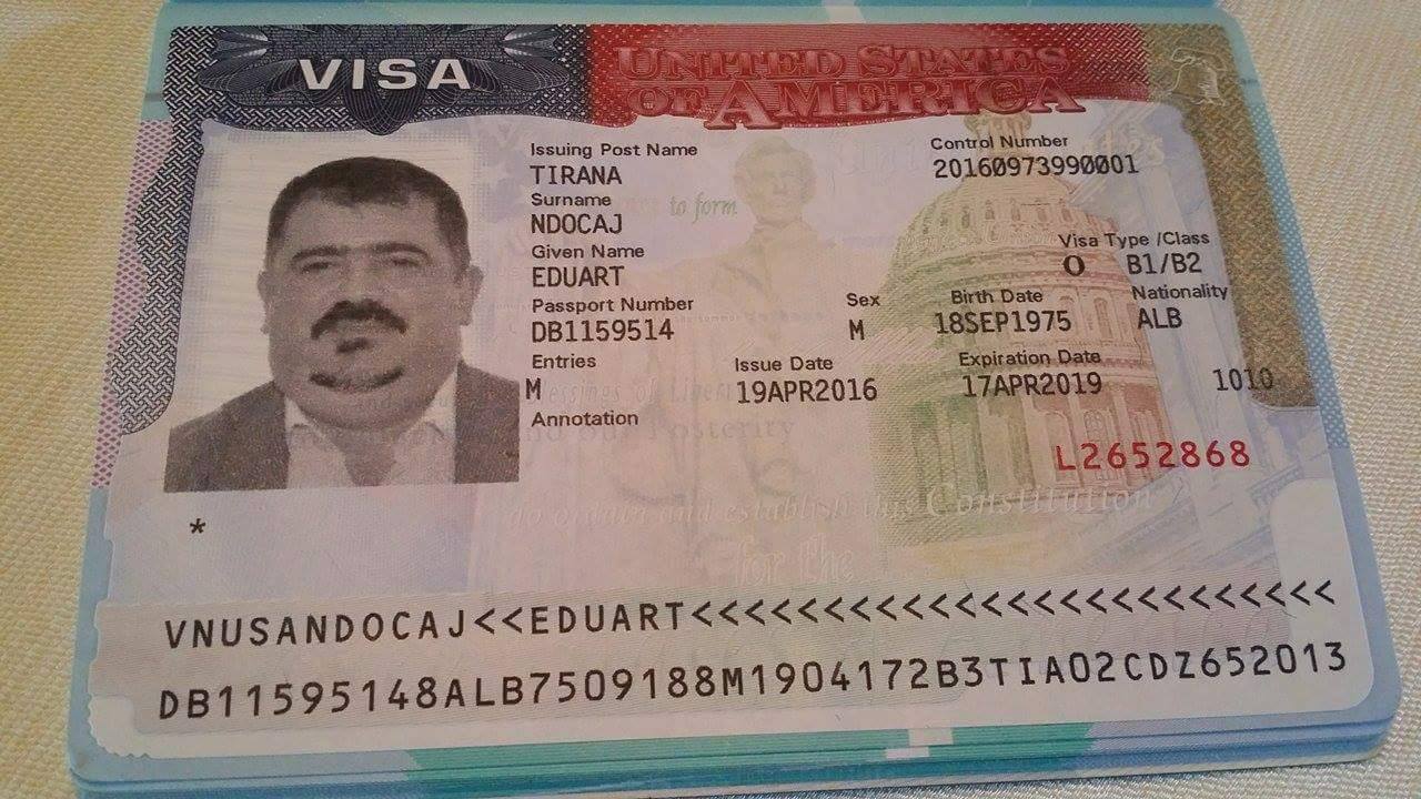 FOTO LAJM/ “Kaubojsi” kalon “testin” e dekriminalizimit…, merr vizë amerikane