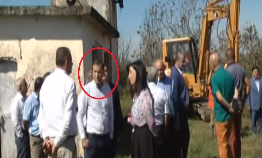 VIDEO/Kryetari në kërkim i PS në Peqin merr pjesë  në përurim