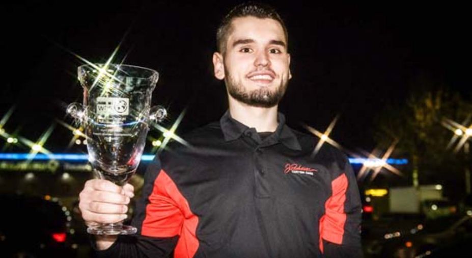 EMRI & FOTO/ Shqiptari fitoi çmimin e parë në kampionatin e bilardos në New York