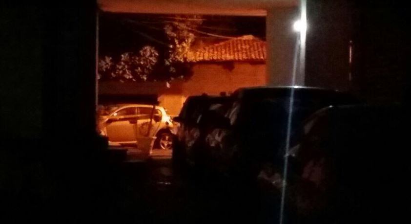 Cfarë tha pronarja e “Smart” për tritolin në makinën e saj