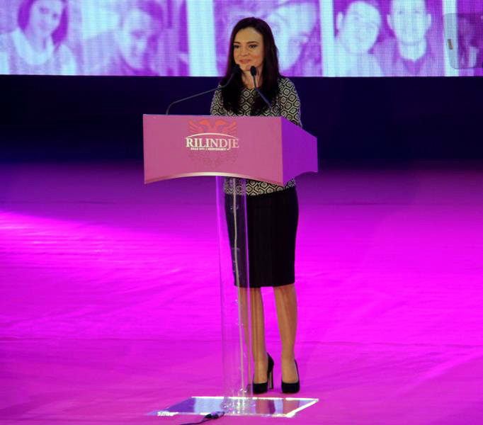 Spiropali sulm Ben Blushit: Ben Boshi dhe Bosh Blushi