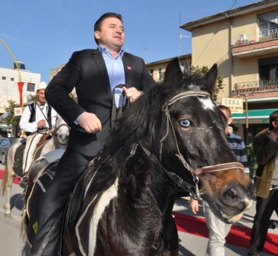 VENDIMI/ Gjykata Kushtetuese zyrtarizon shkarkimin e Elvis Rroshit