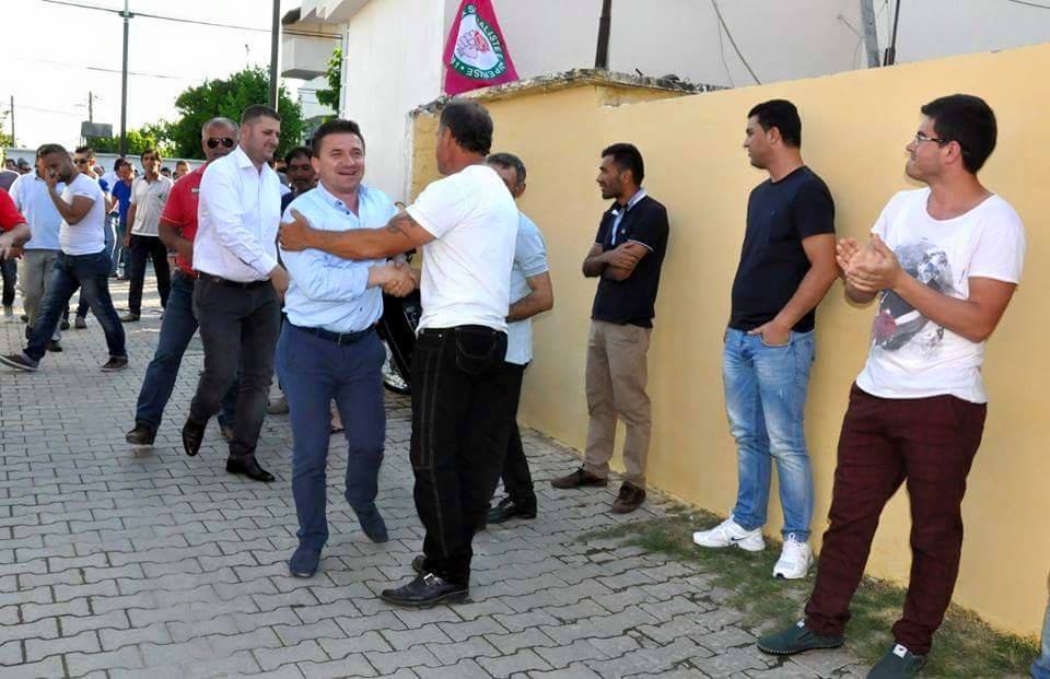 LETRA E PLOTE E ELVIS RROSHIT/Informacioni i papritur që më bëri të lë detyrën!