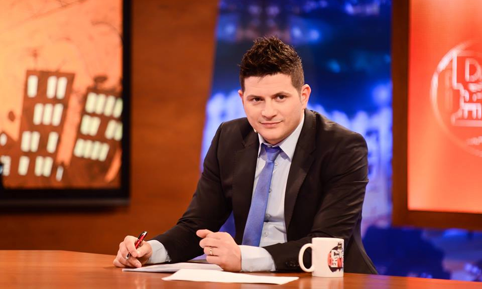 Sokol Balla personazh “i humorit të zi” të Ermal Mamaqit