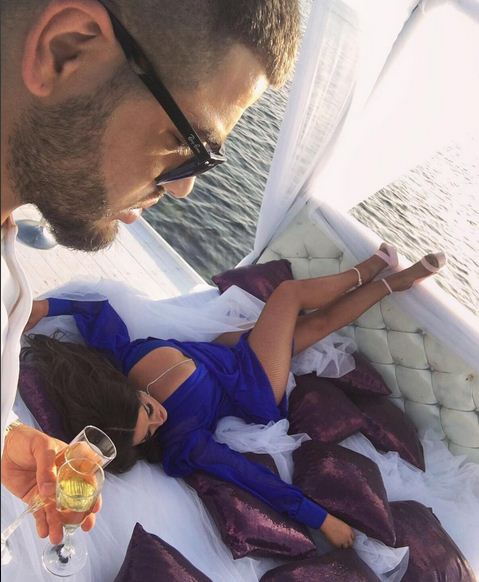 Noizy kontroll total tek Enca, reperi merr në dorë edhe jetën private të këngëtares