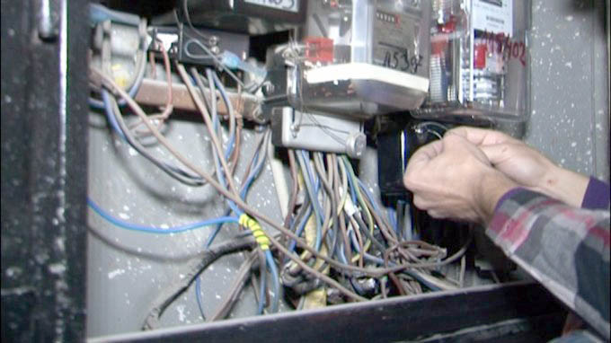 Energjia 2015, rriten humbjet në rrjet, ulen “vjedhjet”