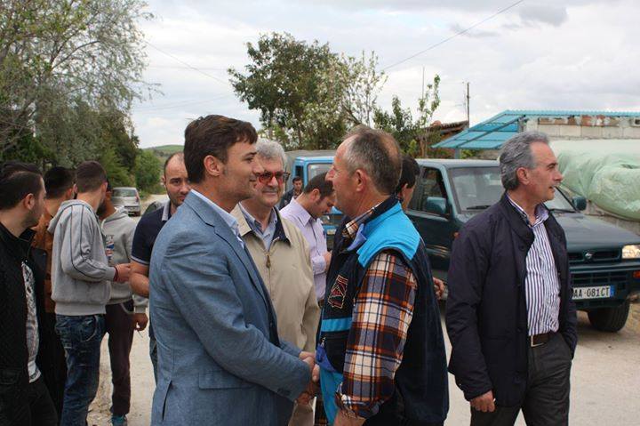 Enkelejd Alibeaj, staf me 17 grupe pune për projektin e Fierit