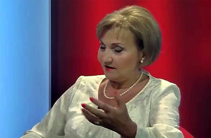 QEVERIA TEKNIKE/ Edi Rama mendon dorëheqjen, përzgjedh dhe kontakton zëvendësuesen e tij