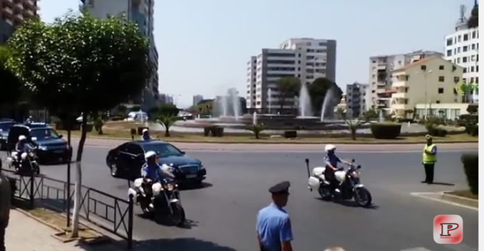 Rama theu traditën e udhëtimit të Kryeministrave nga Rinasi në Tiranë