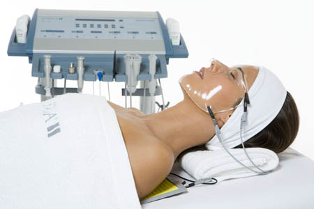 Industria e kozmetikës shqiptare, zbulohen pasojat fatale te pacientët