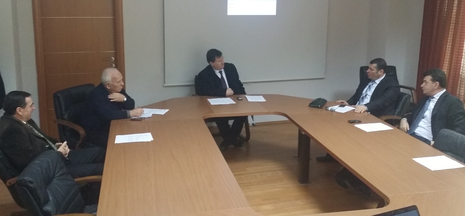 SKANDALI/FSHF dënon 6 lojtarë për trukim por njeh rezultatin e ndeshjes