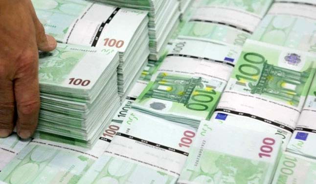 Borxhi publik në Shqipëri, 3.4 milionë euro në ditë