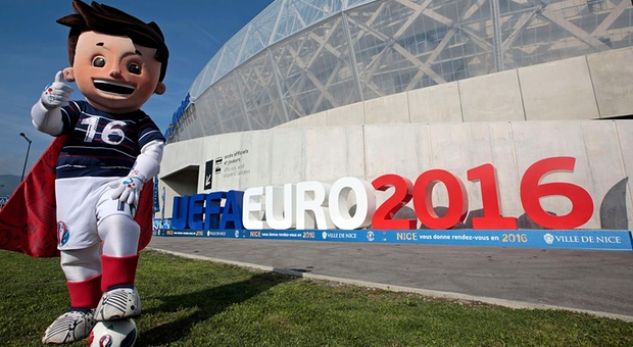 Shorti/Ja çiftet që luajnë në play-off të Euro 2016