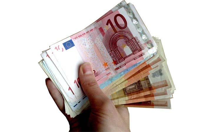 Gjermani, qeveria këshillë të pazakontë për turistët gjermanë që do të vizitojnë Greqinë