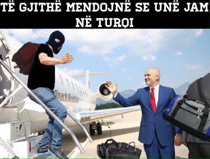 FOTO HUMOR/ Dje në Rinas