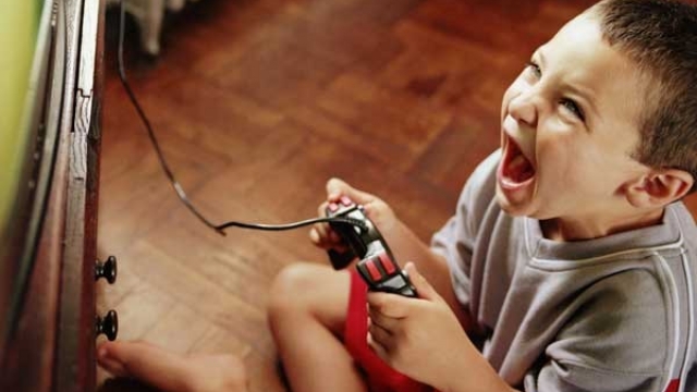 STUDIMI/ Ja pse fëmijët bëhen të dhunshme!