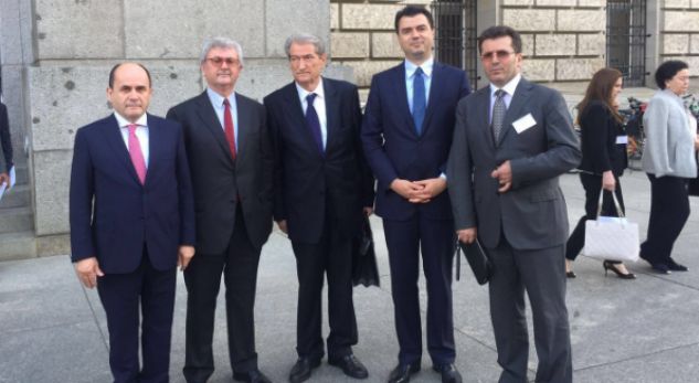 Gjermani, Mediu me Bashën dhe Berishën: Integrimi, i penguar nga korrupsioni dhe krimi