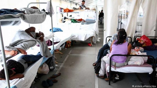 Bandat shqiptare detyrojnë femrat azilkërkuese  të prostituojnë në Gjermani.