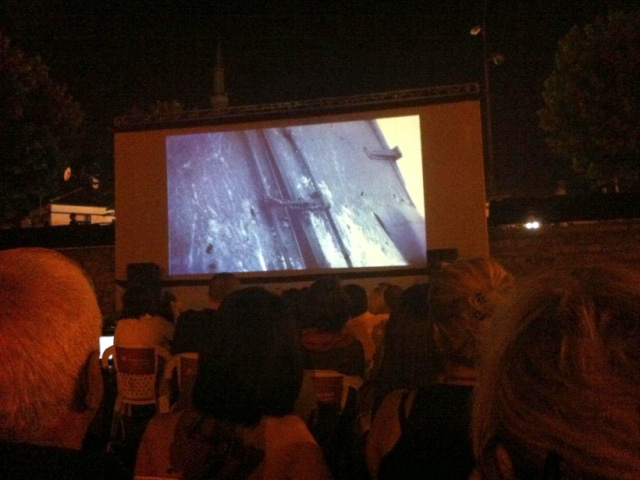 Gazetarja serbe një film për krimet serbe në Kosovë