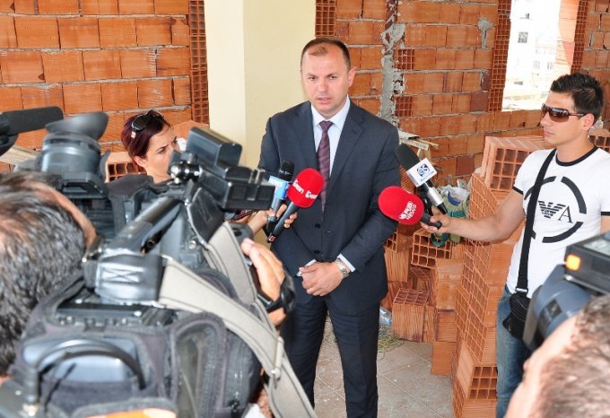 Plagosja e Florenc Hoxhës, telefonatë e gabuar tek një grua