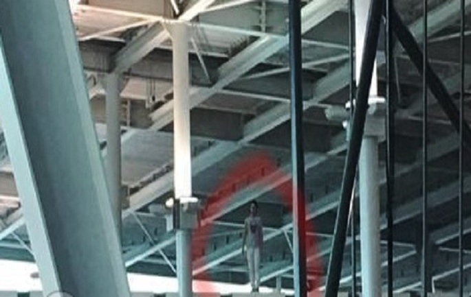 FOTO/ Rinas, vdes 35-vjeçari hidhet nga terminali i aeroportit të Rinasit